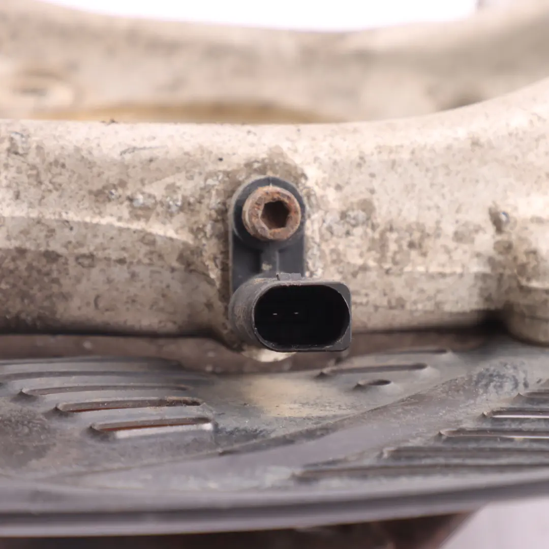 2019 Wheel Bearing Housing Front Left Knuckle to Audi A6 C8 with Part number 4K0407253D Audi A6 C8 2019 Wheel Bearing Housing Front Left Knuckle - SKU 4K0407253D - Part number 4K0407253D