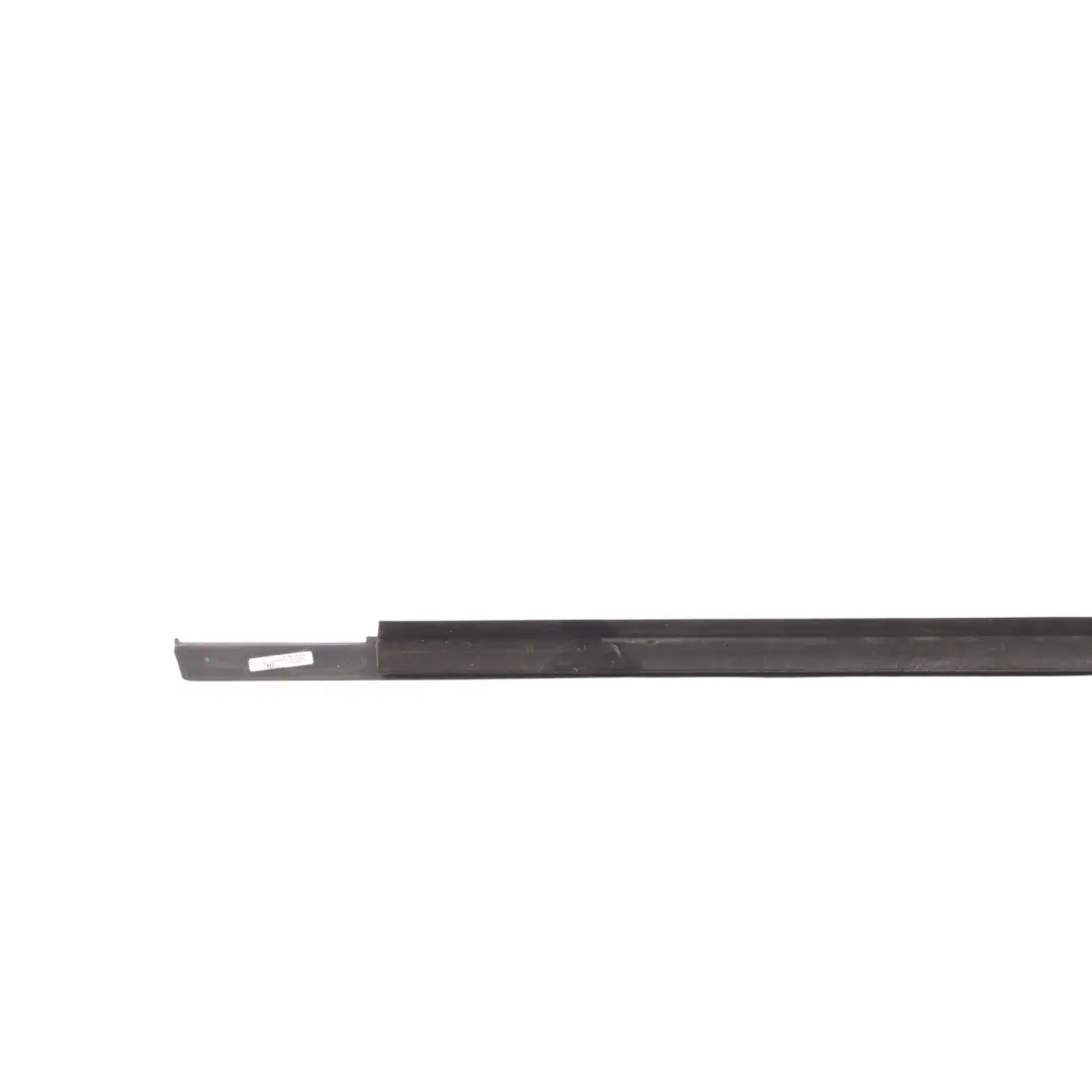 Tür Fenster Dichtung Schwarz Außen Links Hinten für Audi A6 C8 mit Teilenummer 4K0839475 Audi A6 C8 Tür Fenster Dichtung Schwarz Außen Links Hinten - SKU 4K0839475 - Teilenummer 4K0839475