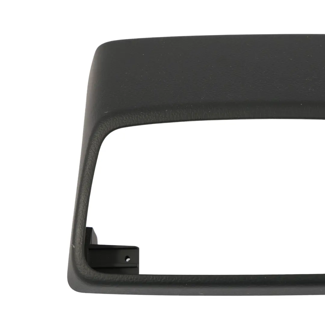 Panel Embellecedor Ventilación Consola Central Trasera para Audi A6 C8 con número de pieza 4K0863915 Audi A6 C8 Panel Embellecedor Ventilación Consola Central Trasera - SKU 4K0863915 - Número de pieza 4K0863915