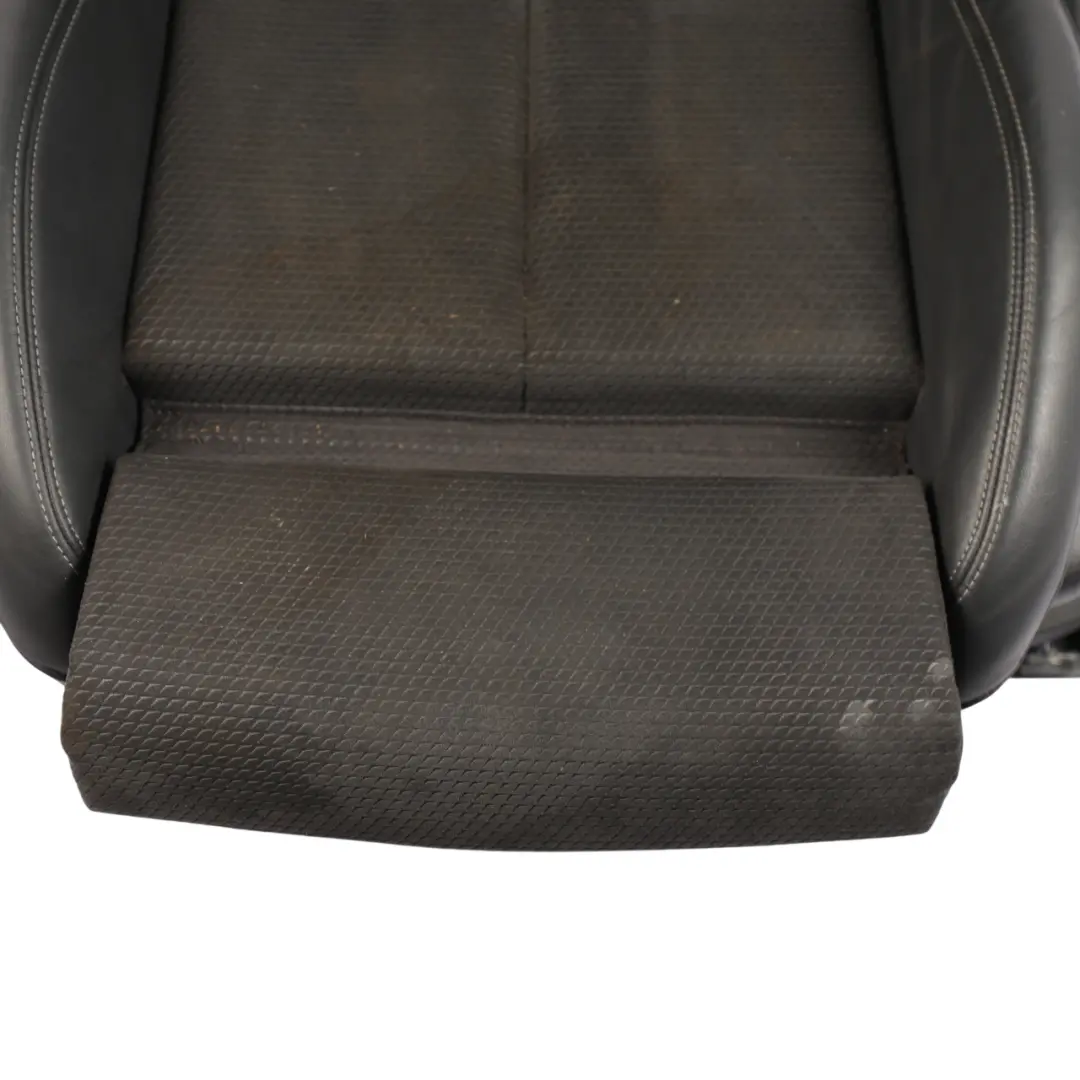 Fotel Przedni Podgrzewany Elektryczny Alcantara Czarny Lewy do Audi A6 C8 o numerze 4K0881807L Audi A6 C8 Fotel Przedni Podgrzewany Elektryczny Alcantara Czarny Lewy - SKU 4K0881807L - Numer Części 4K0881807L