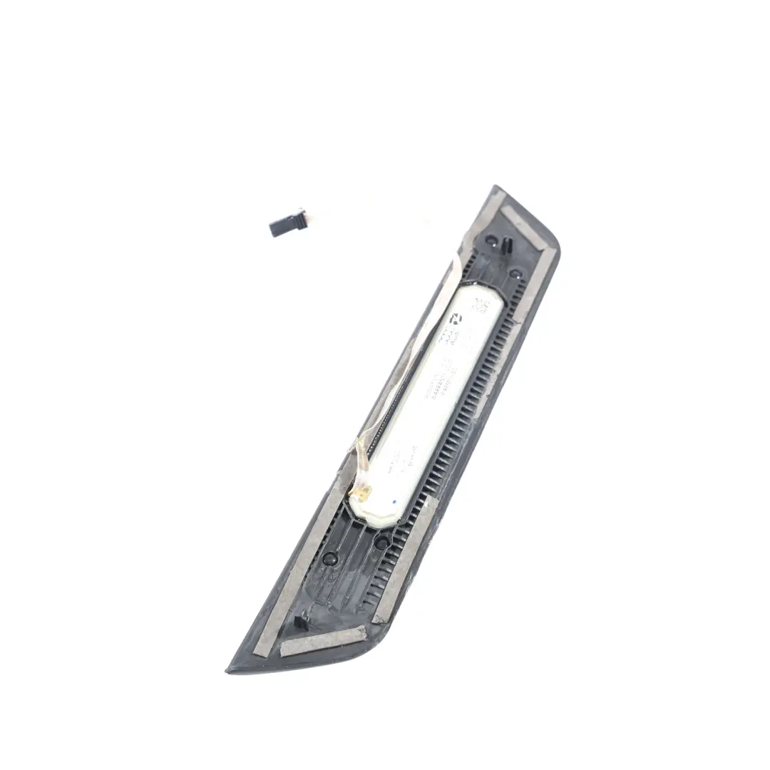 Cubierta Fibra Luz Umbral Panel Trasero Izquierdo para Audi A6 C8 con número de pieza 4K0947423 Audi A6 C8 Cubierta Fibra Luz Umbral Panel Trasero Izquierdo - SKU 4K0947423 - Número de pieza 4K0947423