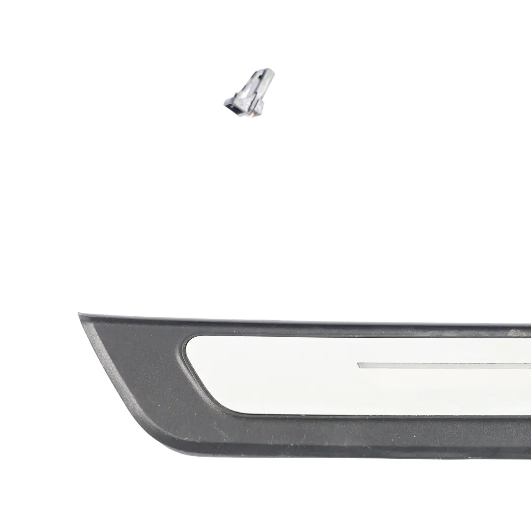 Sill Step Light Fibre Cover Stepsill Panel Rear Left per Audi A6 C8 con numero di parte 4K0947423 Audi A6 C8 Sill Step Light Fibre Cover Stepsill Panel Rear Left - SKU 4K0947423 - Numero di parte 4K0947423