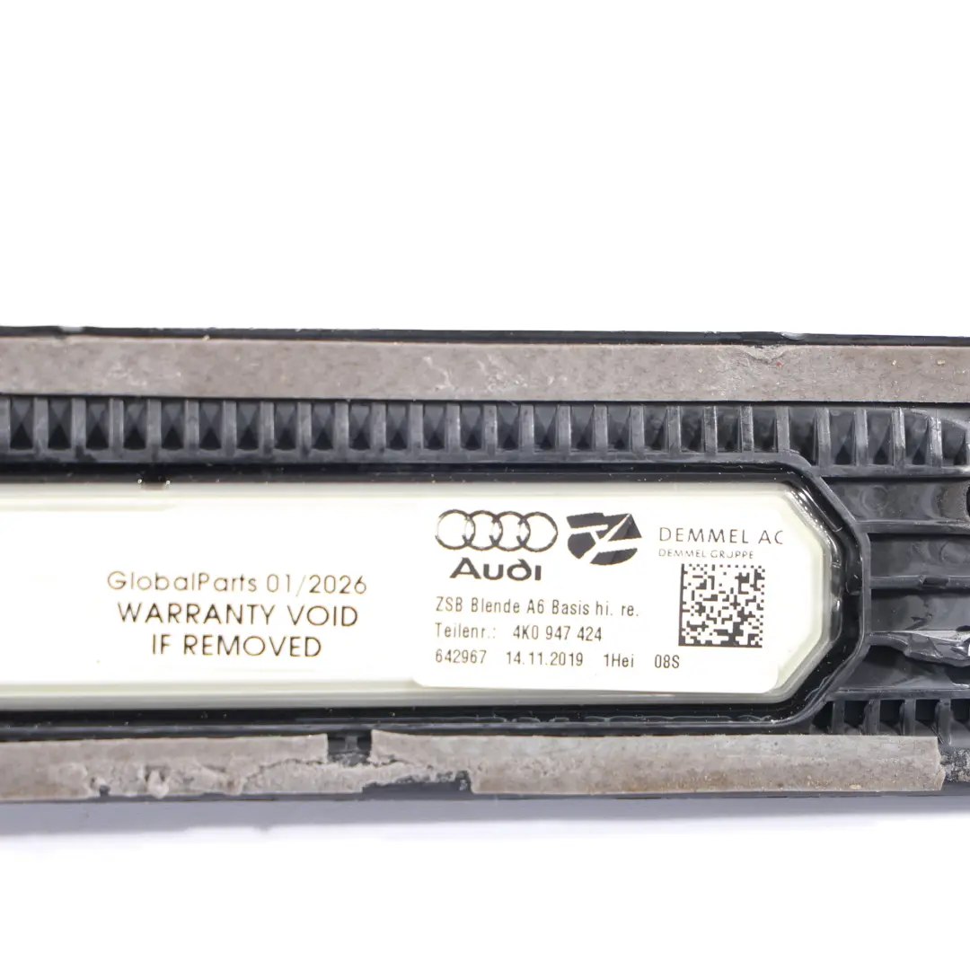 Sottoporta Fibra Carbonio Pannello Posteriore Destro per Audi A6 C8 con numero di parte 4K0947424 Audi A6 C8 Sottoporta Fibra Carbonio Pannello Posteriore Destro - SKU 4K0947424 - Numero di parte 4K0947424