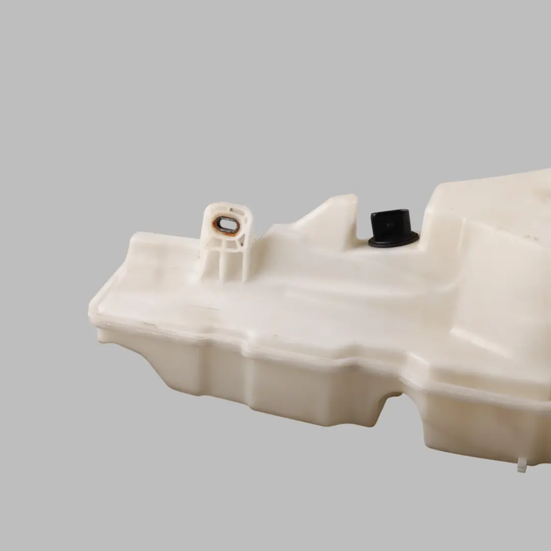 Réservoir De Lave-Glace Audi A6 C8 pour à propos du numéro de pièce 4K0955451F Réservoir De Lave-Glace Audi A6 C8 - SKU 4K0955451F - Numéro de pièce 4K0955451F