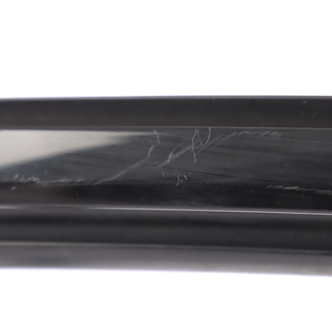 Door Window Guide Seal Gasket Rubber Left N/S to Audi A6 C8 Rear with Part number 4K5839431B Audi A6 C8 Rear Door Window Guide Seal Gasket Rubber Left N/S - SKU 4K5839431B - Part number 4K5839431B