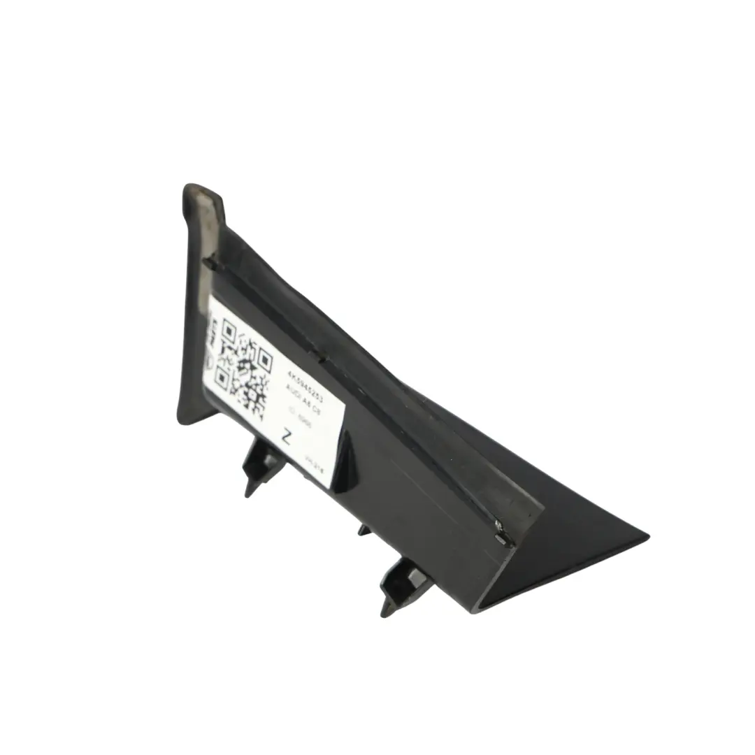 Osłona Lampy Tylnej Panel Lewy Tył do Audi A6 C8 o numerze 4K5945253 Audi A6 C8 Osłona Lampy Tylnej Panel Lewy Tył - SKU 4K5945253 - Numer Części 4K5945253