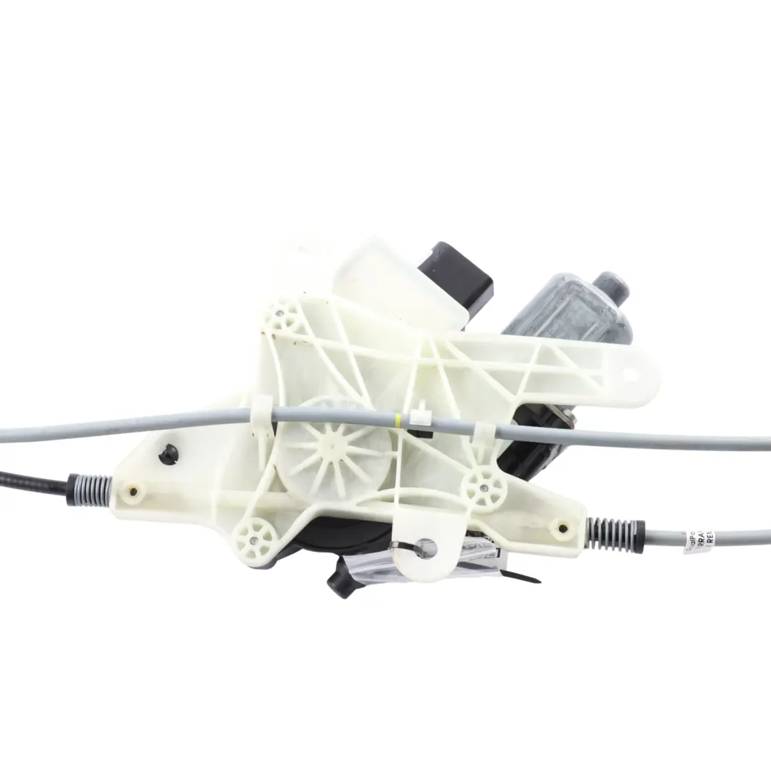 Parcel Shelf Mechanism Drive Motor Unit Rear Tailgate to Audi A6 C8 Avant with Part number 4K9863560 Audi A6 C8 Avant Parcel Shelf Mechanism Drive Motor Unit Rear Tailgate - SKU 4K9863560 - Part number 4K9863560