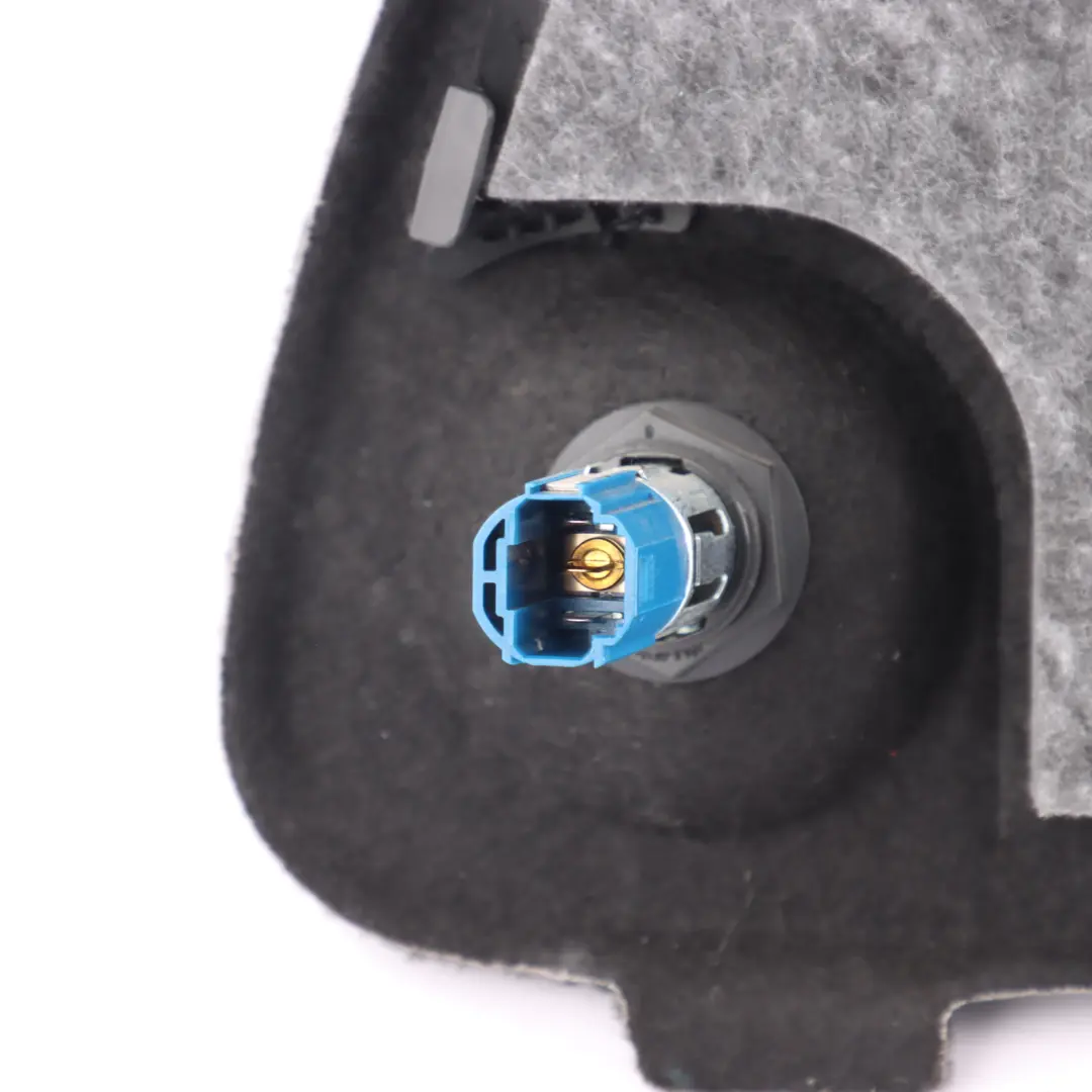 Trunk Boot Luggage Compartment Trim Cover Right O/S to Audi A6 C8 Avant with Part number 4K9863992 Audi A6 C8 Avant Trunk Boot Luggage Compartment Trim Cover Right O/S - SKU 4K9863992 - Part number 4K9863992