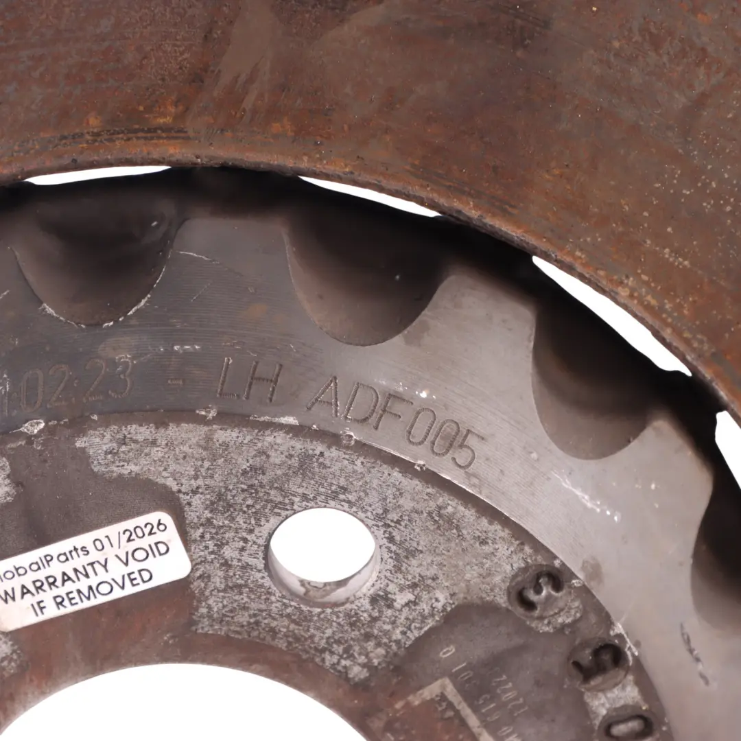 Ventilated Brake Disc Front Left Right N/O/S Set to Audi S4 B9 Wheel with Part number 4M0615301Q Audi S4 B9 Wheel Ventilated Brake Disc Front Left Right N/O/S Set - SKU 4M0615301Q - Part number 4M0615301Q