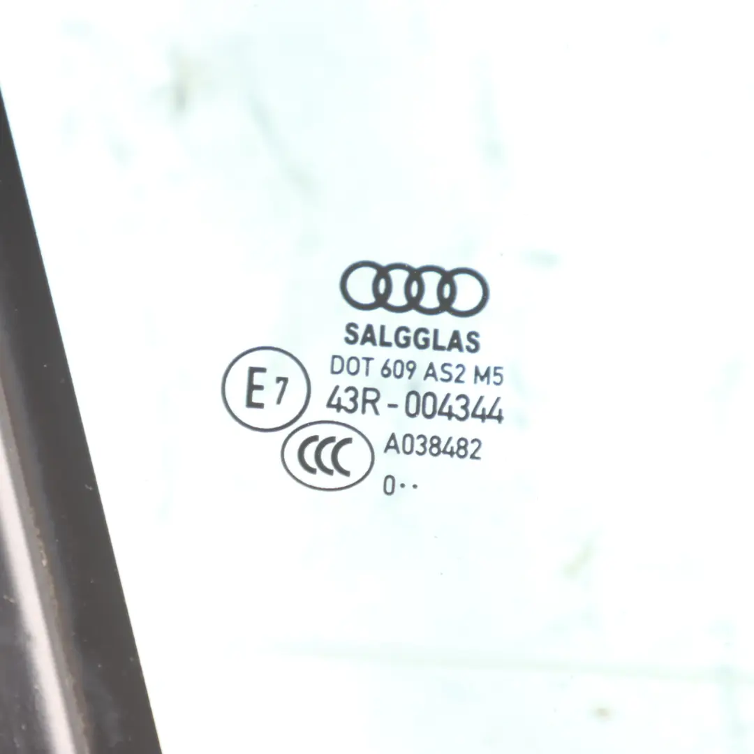 4M Front Door Triangle Window Glass Glazing AS2 Right Side O/S to Audi Q7 with Part number 4M0845114 Audi Q7 4M Front Door Triangle Window Glass Glazing AS2 Right Side O/S - SKU 4M0845114 - Part number 4M0845114