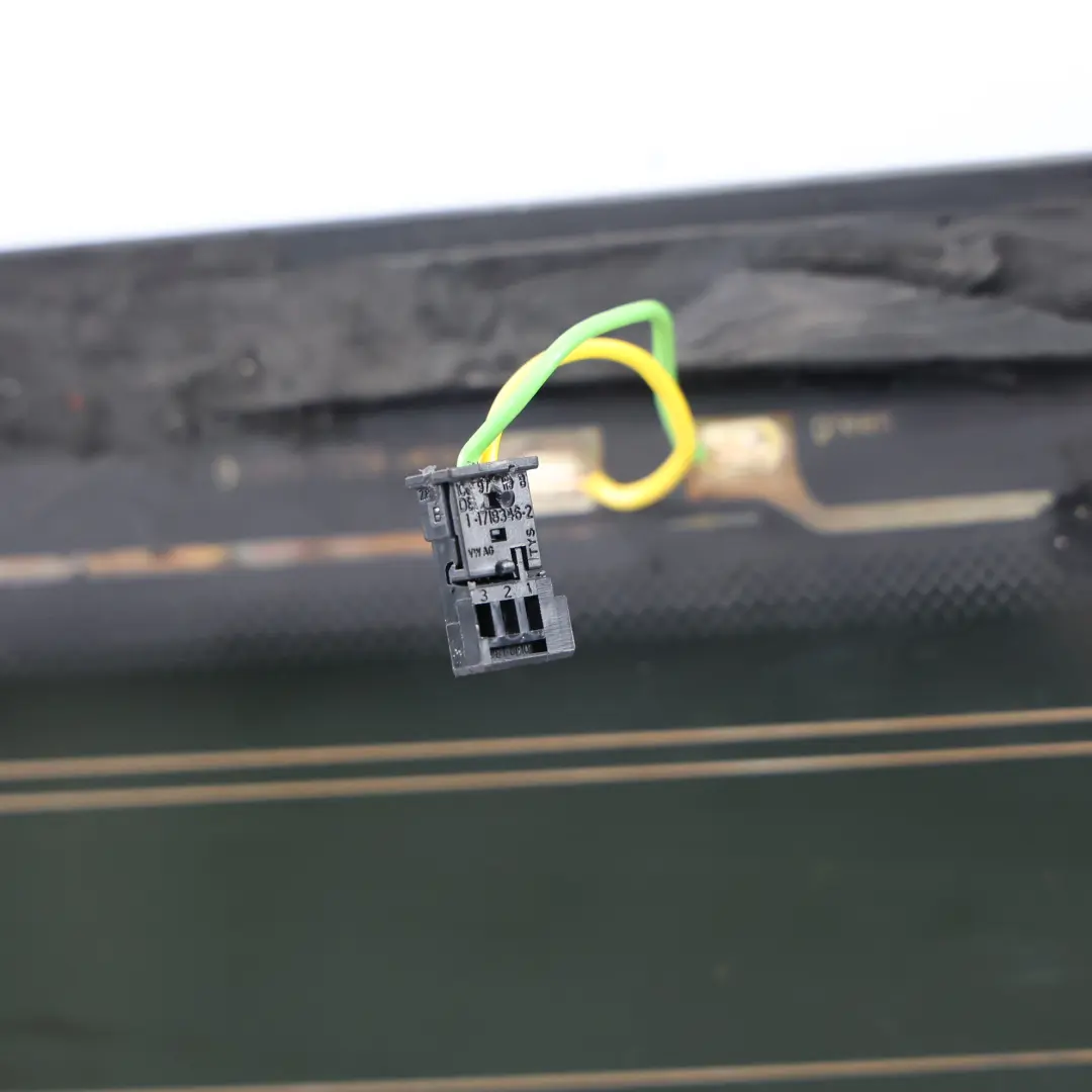 Audi Q7 4M Szyba Tylna Klapy Bagażnika AS3 Przyciemniana - SKU 4M0845501E - Numer Części 4M0845501E