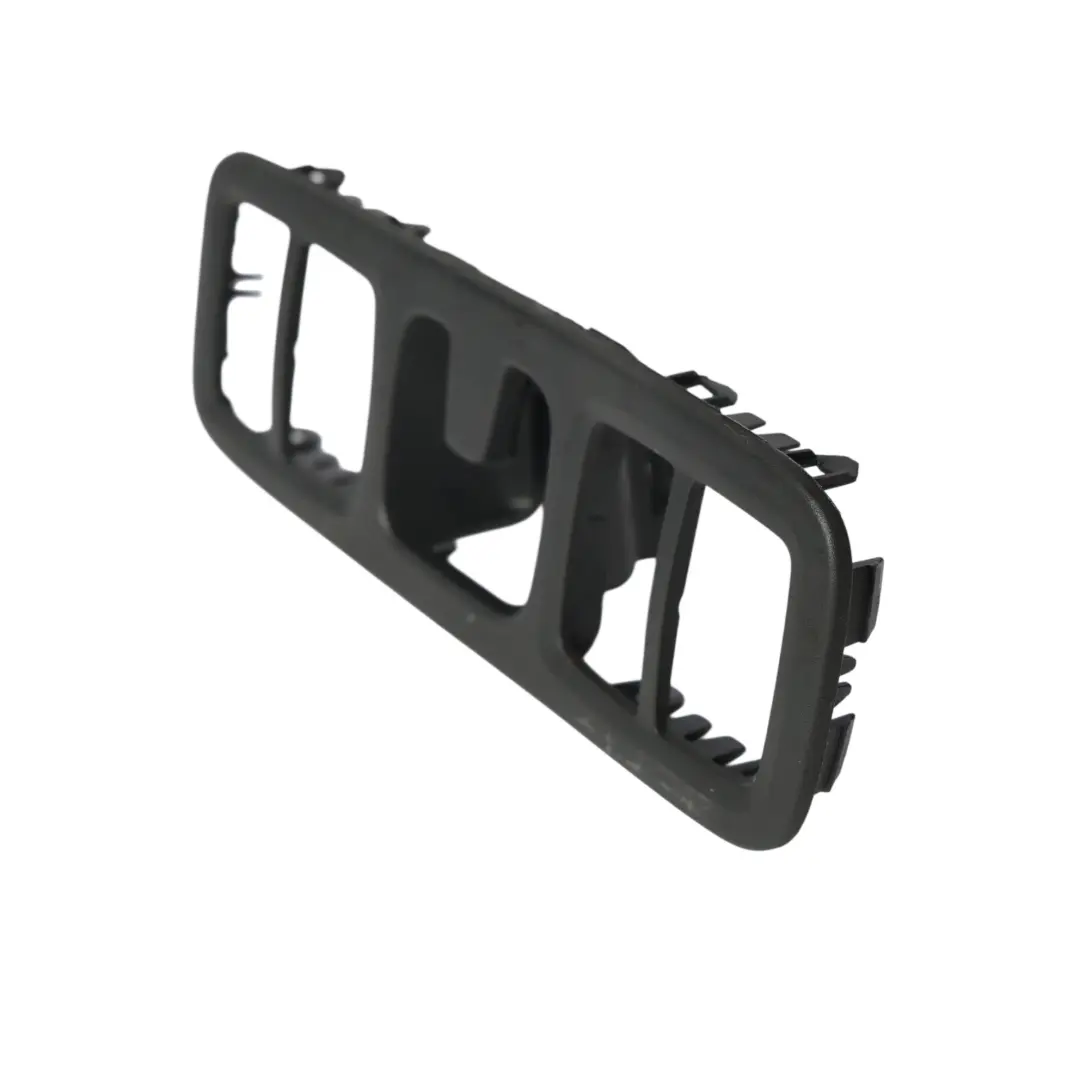 Audi Q7 4M Marco Carcasa Interruptor Maletero Negro - SKU 4M0863365A - Número de pieza 4M0863365A