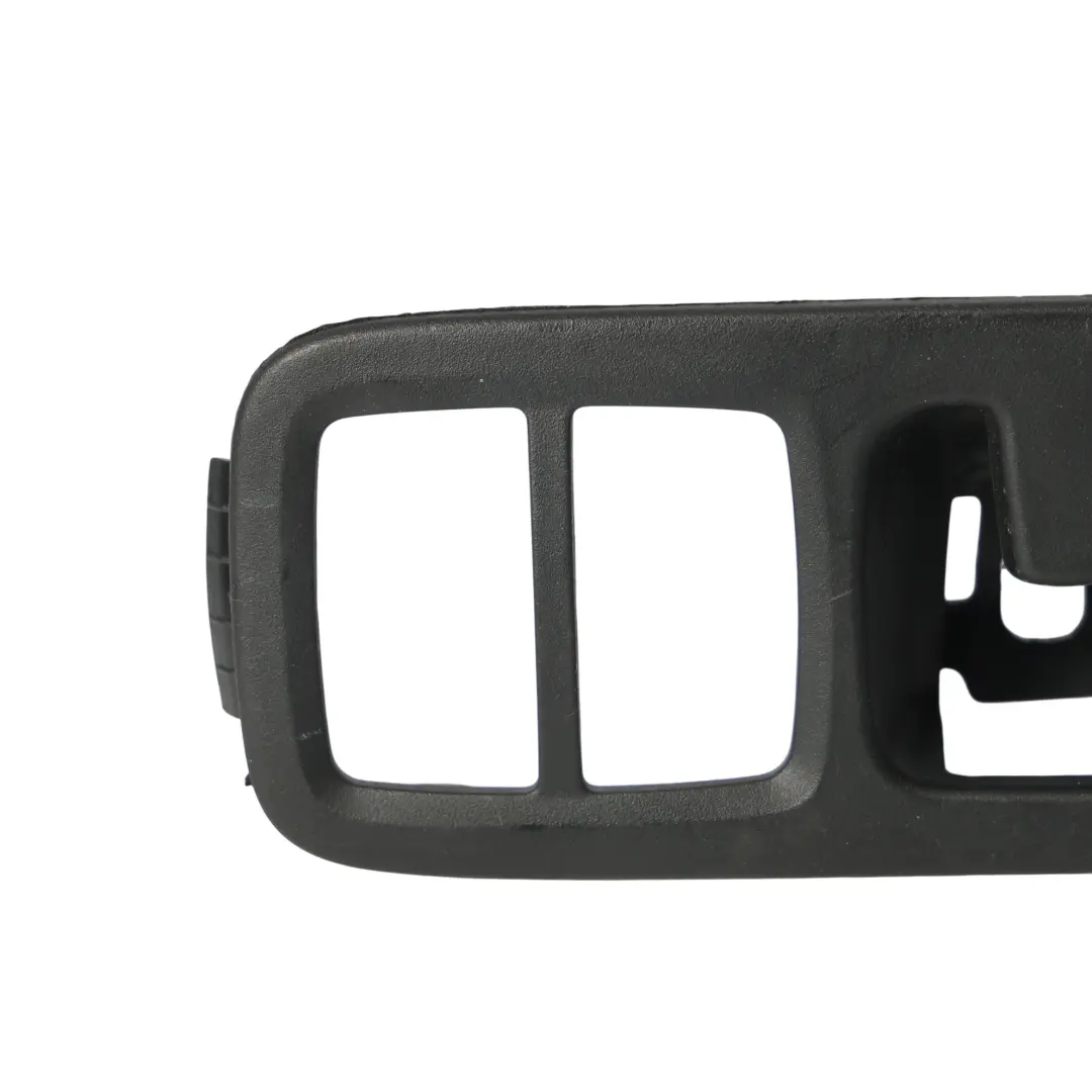 Audi Q7 4M Marco Carcasa Interruptor Maletero Negro - SKU 4M0863365A - Número de pieza 4M0863365A