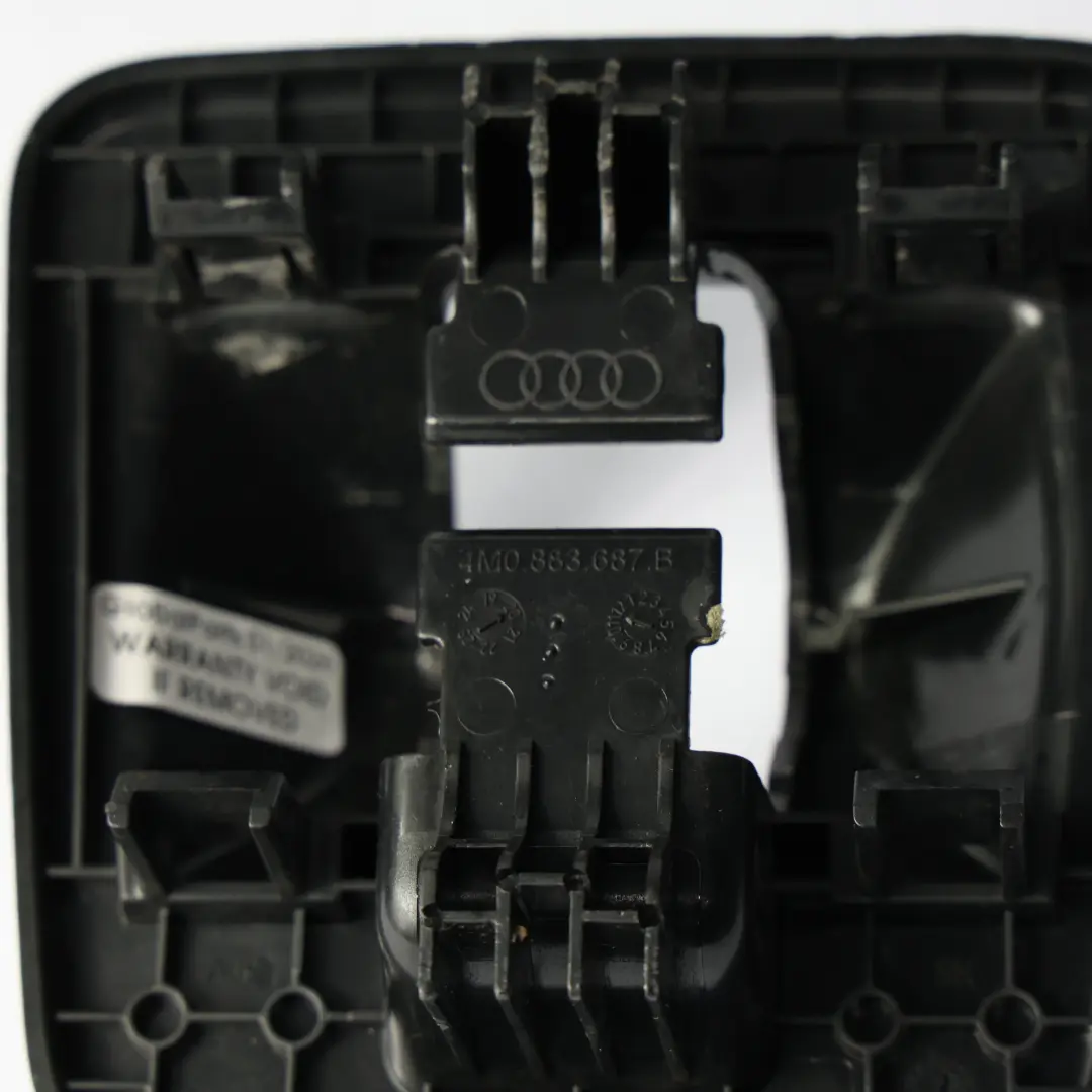 Audi Q7 4M Rücksitzverriegelung Platte Abdeckung Trim Außen - SKU 4M0883687B - Teilenummer 4M0883687B