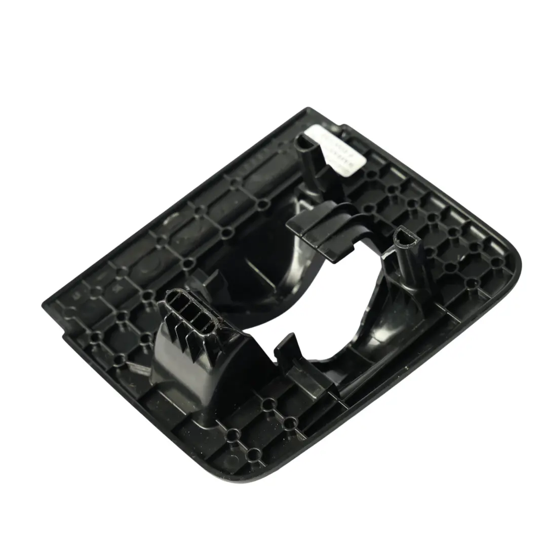 4M Cache Intérieur De Rail De Verrouillage De Siège Arrière pour Audi Q7 à propos du numéro de pièce 4M0883689B Audi Q7 4M Cache Intérieur De Rail De Verrouillage De Siège Arrière - SKU 4M0883689B - Numéro de pièce 4M0883689B