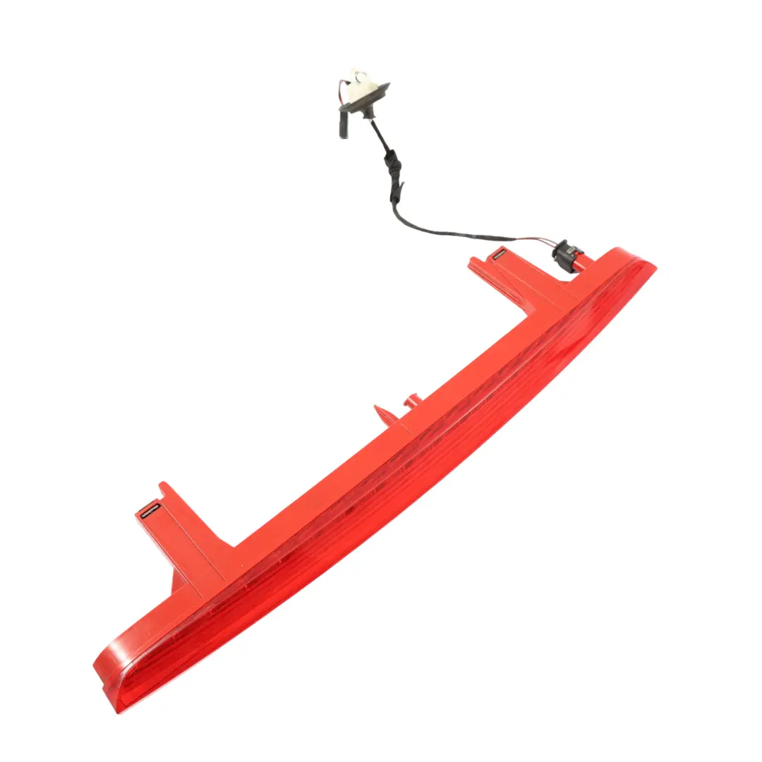 Audi A4 B9 Q7 4M Feu Stop Arrière Arrière Troisième Câblage Rouge - SKU 4M0945097-1 - Numéro de pièce 4M0945097