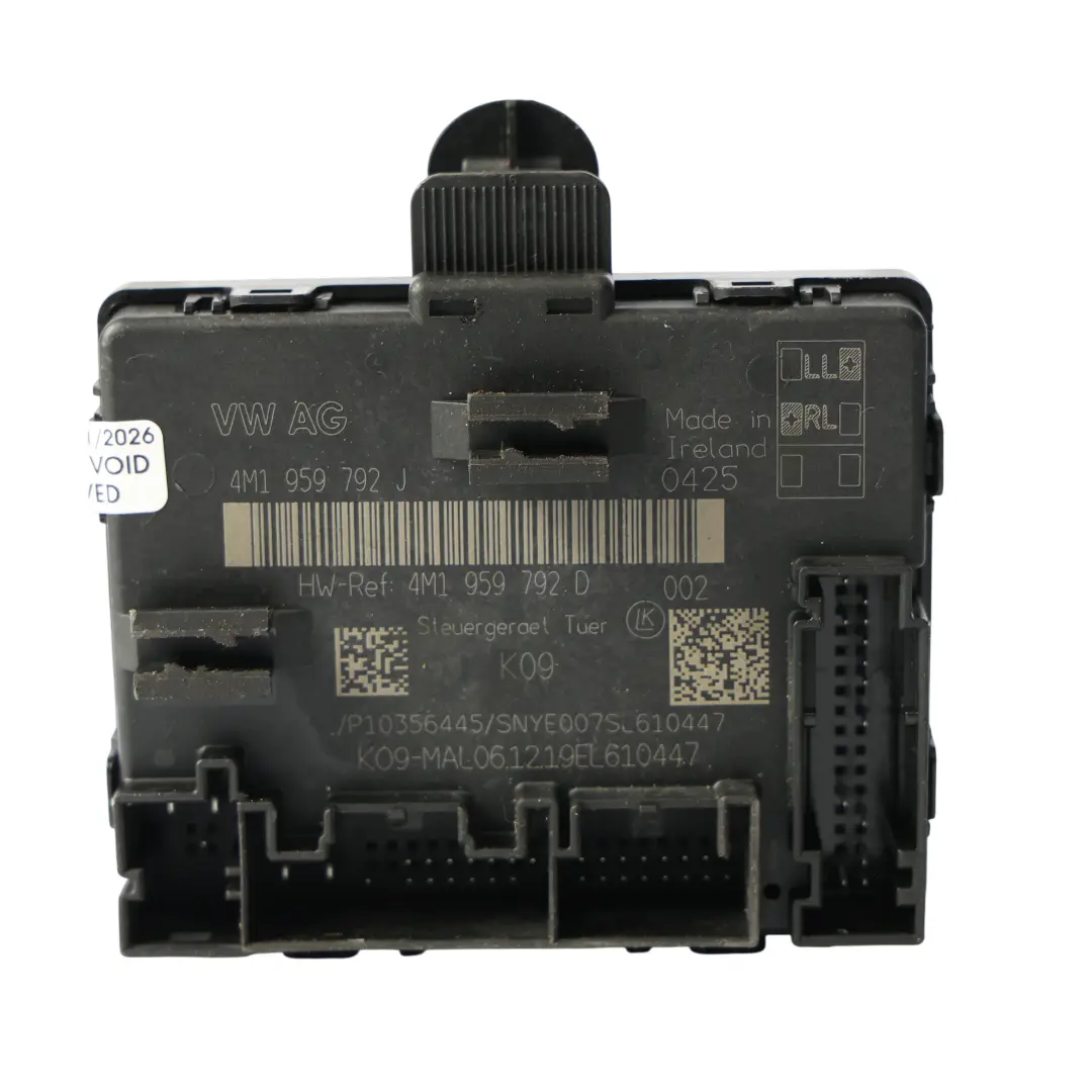 Türsteuergerät Modul ECU Beifahrerseite für Audi A6 C8 mit Teilenummer 4M1959792J Audi A6 C8 Türsteuergerät Modul ECU Beifahrerseite - SKU 4M1959792J - Teilenummer 4M1959792J