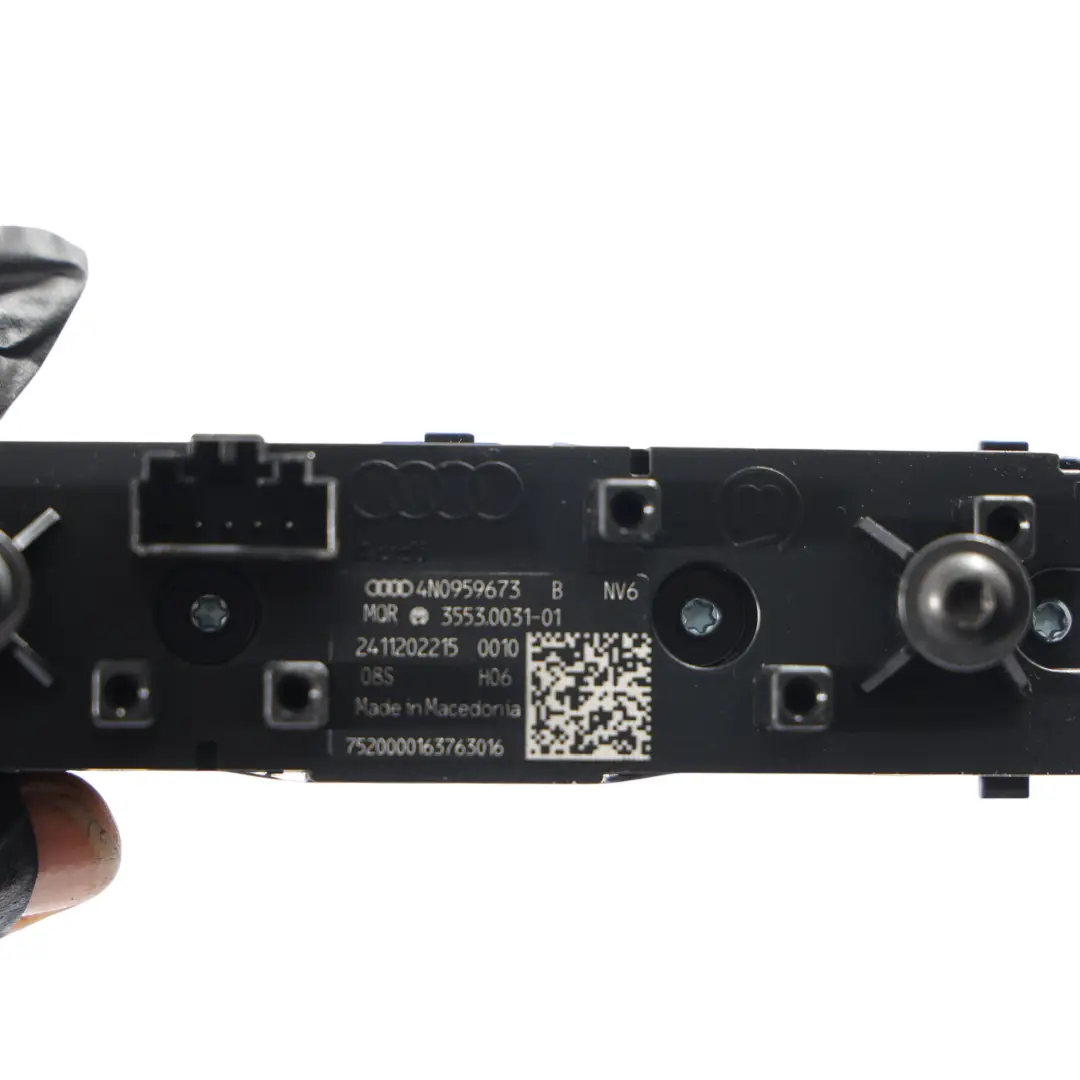 Audi Q7 4M Panel Przełącznik PDC Kamer 360 Wielofunkcyjny - SKU 4N0959673B - Numer Części 4N0959673B