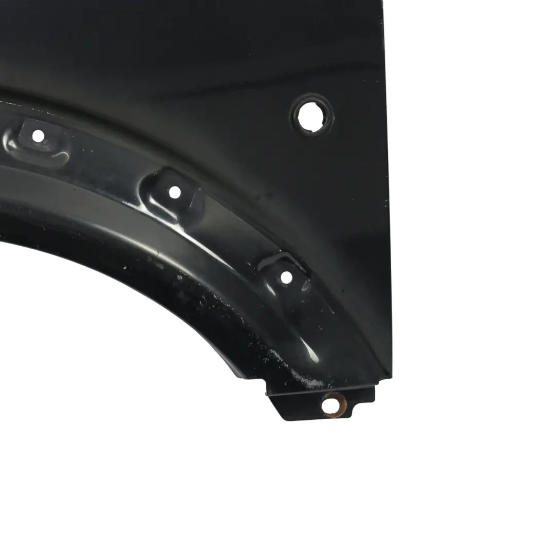 Panel Lateral Delantero Izquierdo Panther Black - D9 para Ford Transit Connect con número de pieza 5131152 Ford Transit Connect Panel Lateral Delantero Izquierdo Panther Black - D9 - SKU 5131152-PBL - Número de pieza 5131152