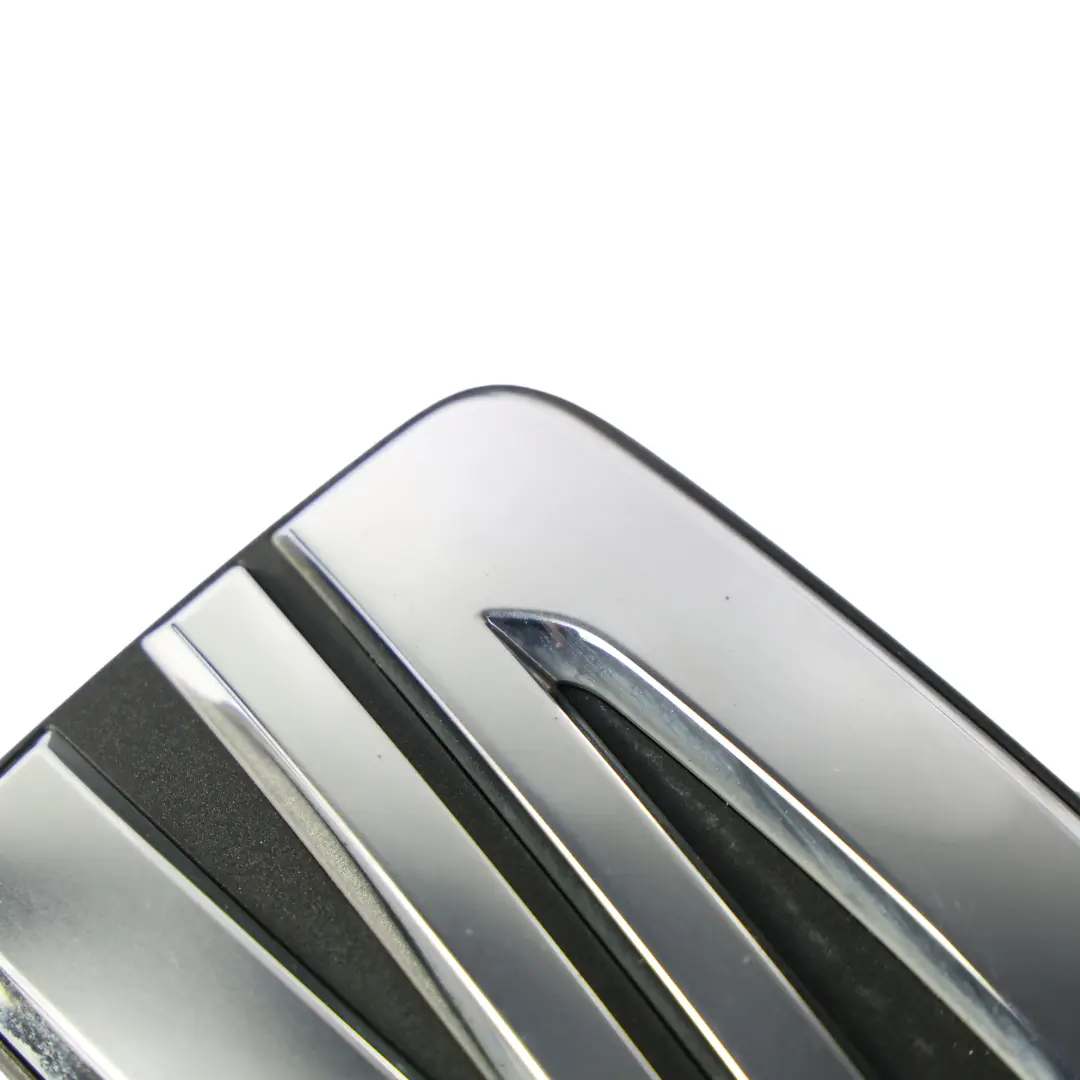 Emblème Collé Sur Le Hayon Arrière pour Seat Arona KJ7 Logo à propos du numéro de pièce 575853630D Seat Arona KJ7 Logo Emblème Collé Sur Le Hayon Arrière - SKU 575853630D - Numéro de pièce 575853630D