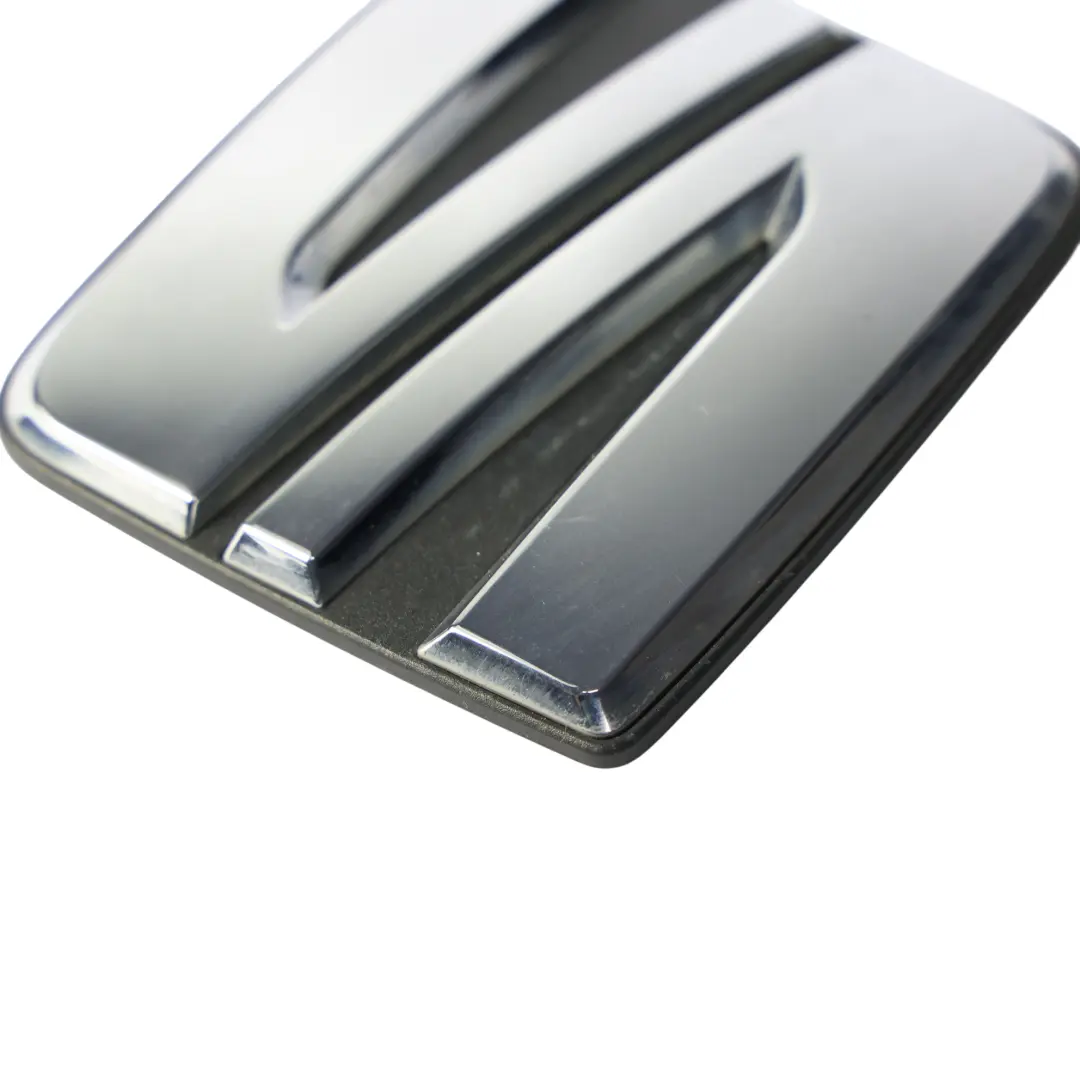 Bootlid Adhered Badge Emblem Logo to Seat Arona KJ7 Rear Tailgate with Part number 575853630D Seat Arona KJ7 Rear Tailgate Bootlid Adhered Badge Emblem Logo - SKU 575853630D - Part number 575853630D