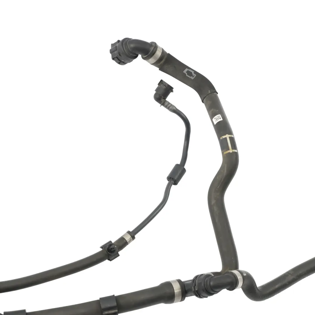 Wąż Przewód Rura Wody B58D do BMW X3 G01 X4 G02 o numerze 5A022E3 BMW X3 G01 X4 G02 Wąż Przewód Rura Wody B58D - SKU 5A022E3 - Numer Części 5A022E3