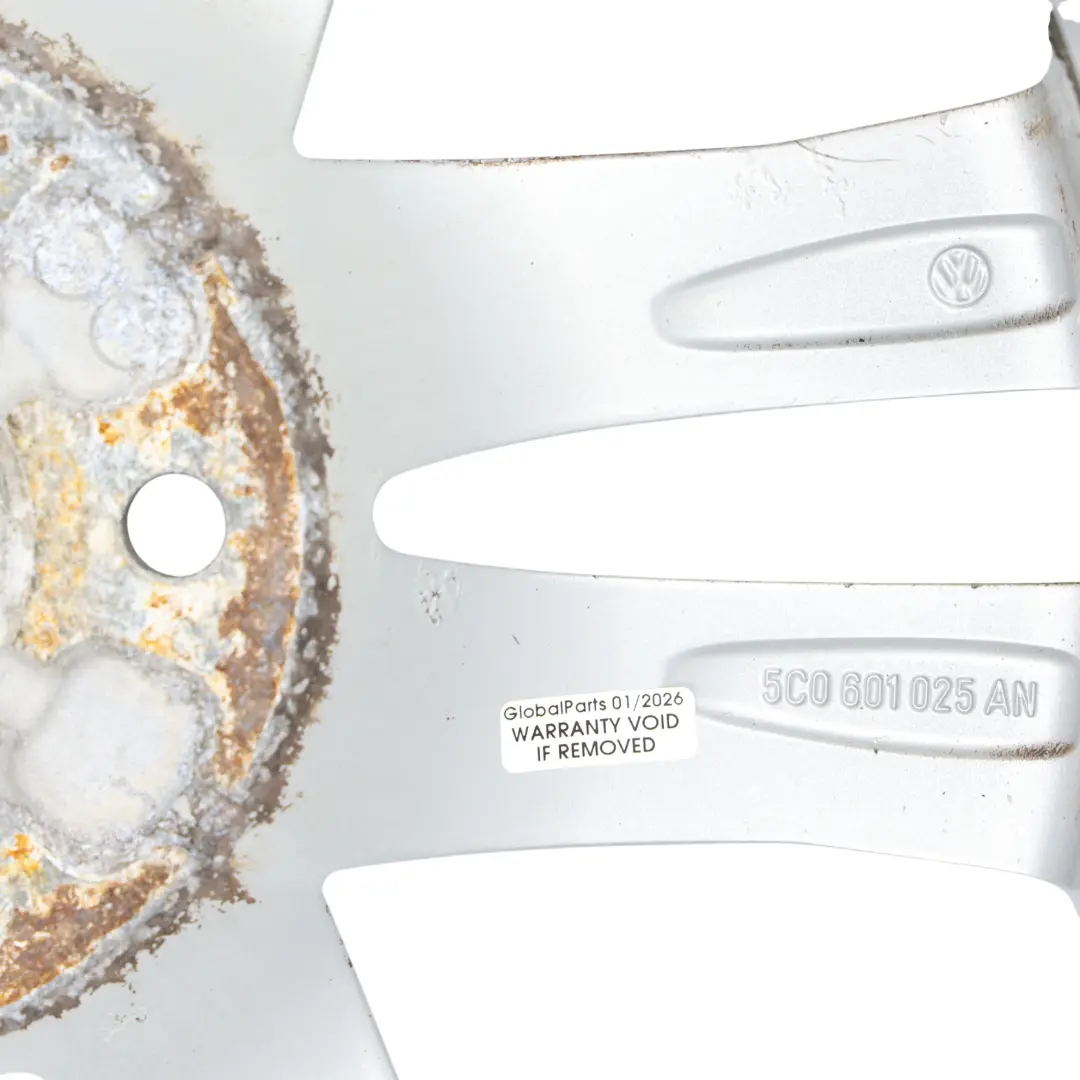 Volkswagen Jetta Jante En Alliage Argentée 17" 7J ET:54 - SKU 5C0601025AN-1 - Numéro de pièce 5C0601025AN