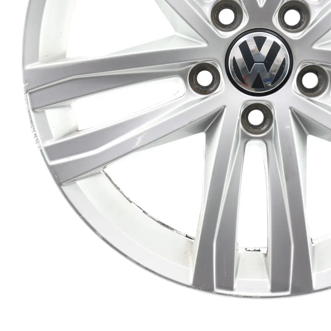 Alloy Rim 17" 7J ET:54 to Volkswagen Jetta A6 Silver Wheel with Part number 5C0601025AN Volkswagen Jetta A6 Silver Wheel Alloy Rim 17" 7J ET:54 - SKU 5C0601025AN-1 - Part number 5C0601025AN