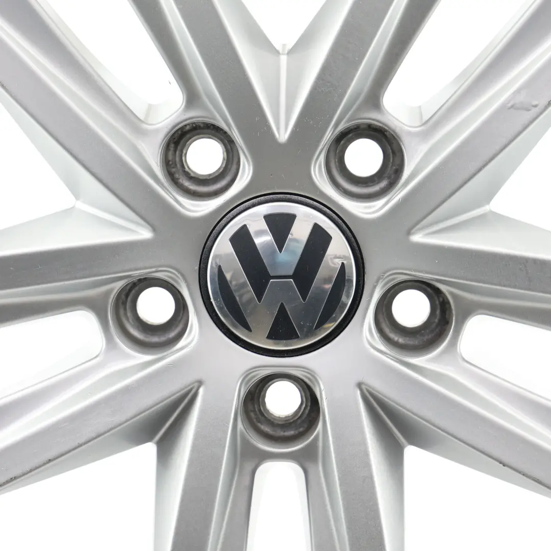 Alloy Rim 17" 7J ET:54 to Volkswagen Jetta Silver Wheel with Part number 5C0601025AN Volkswagen Jetta Silver Wheel Alloy Rim 17" 7J ET:54 - SKU 5C0601025AN-3 - Part number 5C0601025AN