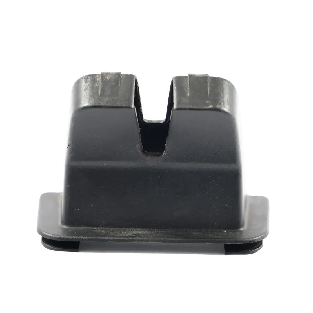 Cache Loquet De Verrouillage De Hayon pour Volkswagen Jetta A6 à propos du numéro de pièce 5C6827520B Volkswagen Jetta A6 Cache Loquet De Verrouillage De Hayon - SKU 5C6827520B - Numéro de pièce 5C6827520B