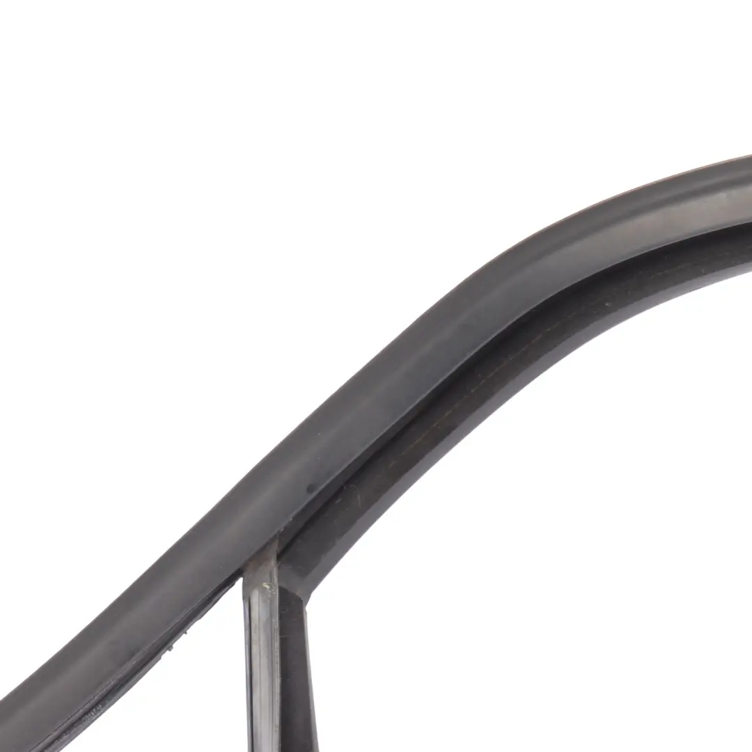 Mk4 Front Door Seal Window Guide Gasket Left N/S to VW Volkswagen Jetta with Part number 5C6837431 VW Volkswagen Jetta Mk4 Front Door Seal Window Guide Gasket Left N/S - SKU 5C6837431 - Part number 5C6837431