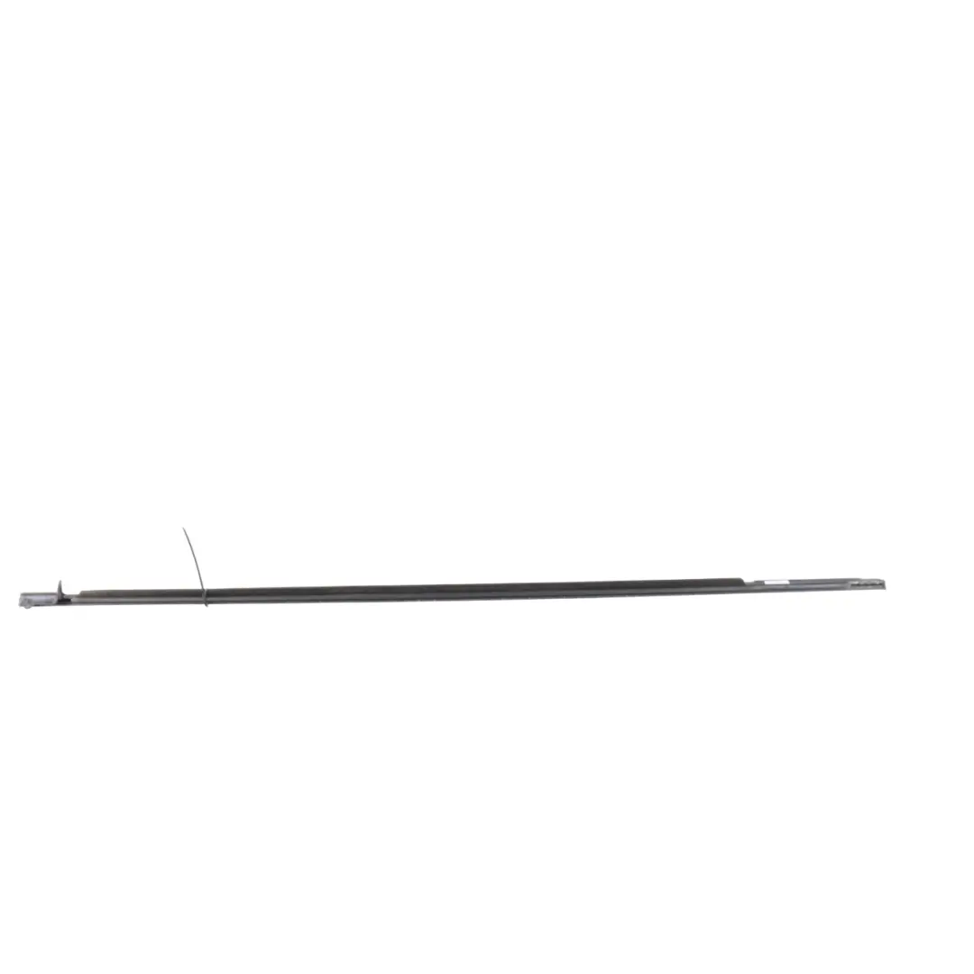 Volkswagen Jetta Mk4 Türfenster Zierleiste Dichtung Außen Vorne Links - SKU 5C6837475C - Teilenummer 5C6837475C