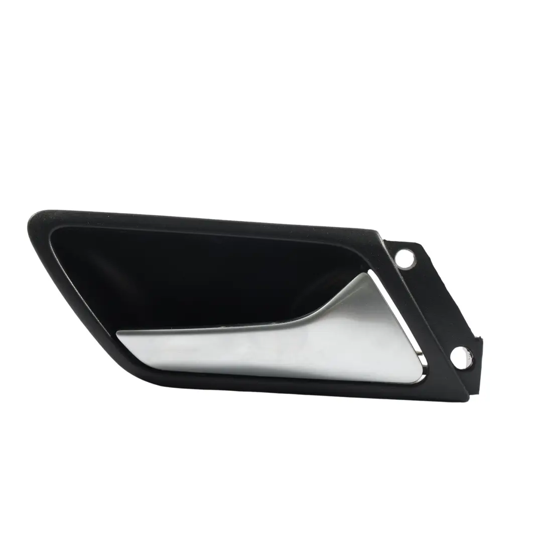 Poignée Intérieure Arrière Droite Noir Titane pour Volkswagen Jetta A6 à propos du numéro de pièce 5C6839114B Volkswagen Jetta A6 Poignée Intérieure Arrière Droite Noir Titane - SKU 5C6839114B - Numéro de pièce 5C6839114B