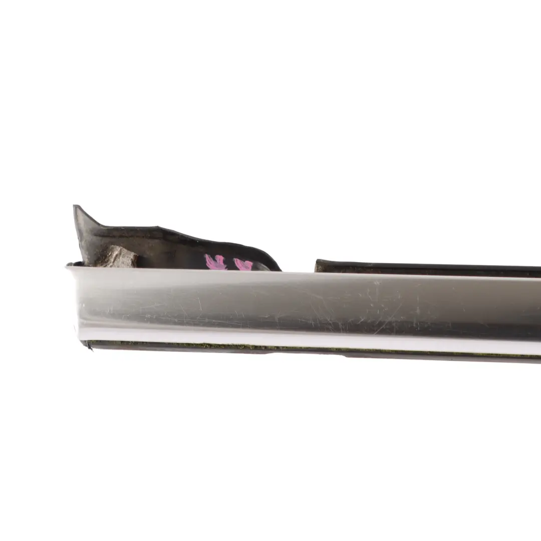 Window Slot Seal Trim Strip Right O/S to Volkswagen VW Jetta A6 with Part number 5C6839476B Volkswagen VW Jetta A6 Window Slot Seal Trim Strip Right O/S - SKU 5C6839476B - Part number 5C6839476B