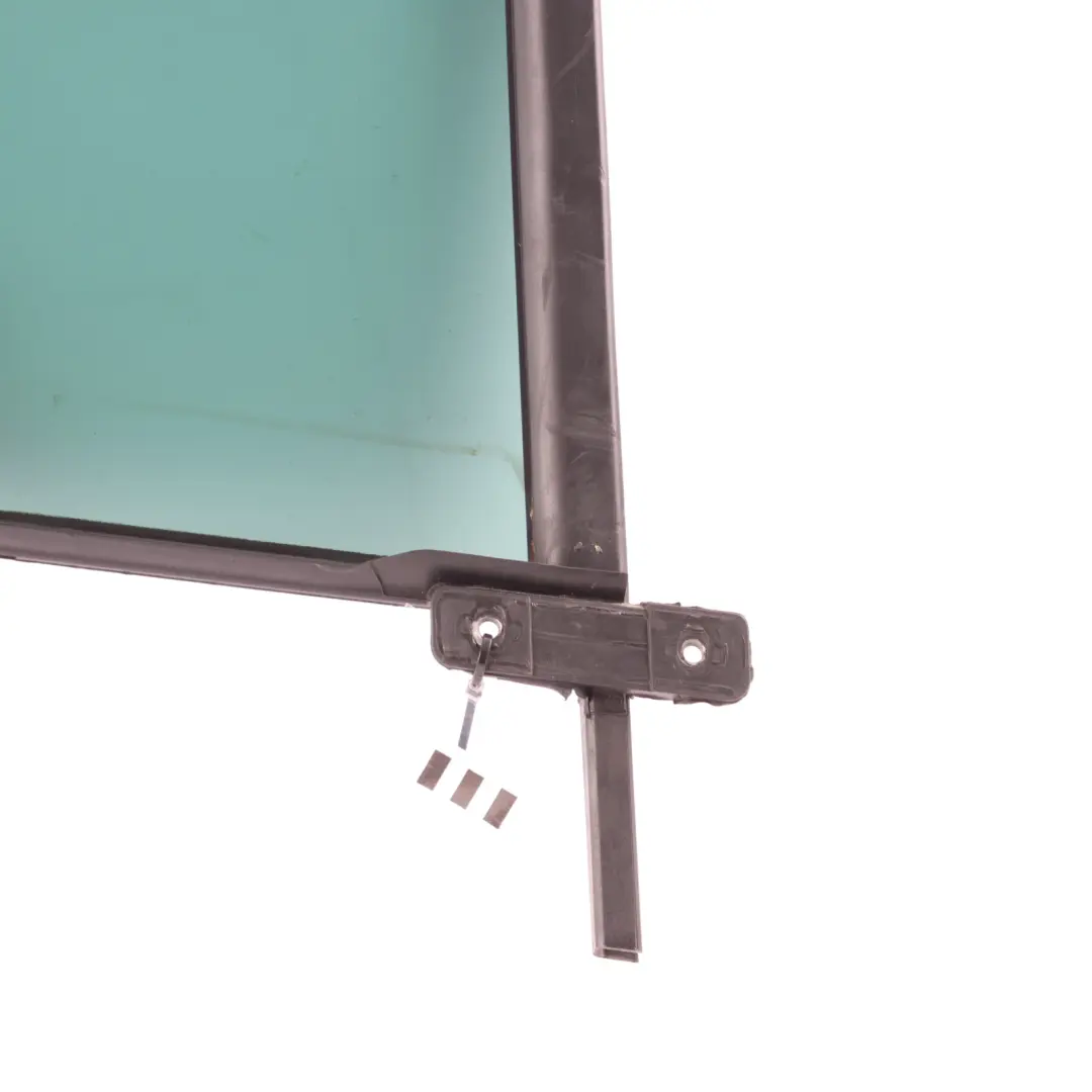 Mk4 Rear Side Fixed Window Quarter Glass Left N/S AS2 5C6845213 to VW Jetta with Part number 5C6845213A VW Jetta Mk4 Rear Side Fixed Window Quarter Glass Left N/S AS2 5C6845213 - SKU 5C6845213A - Part number 5C6845213A