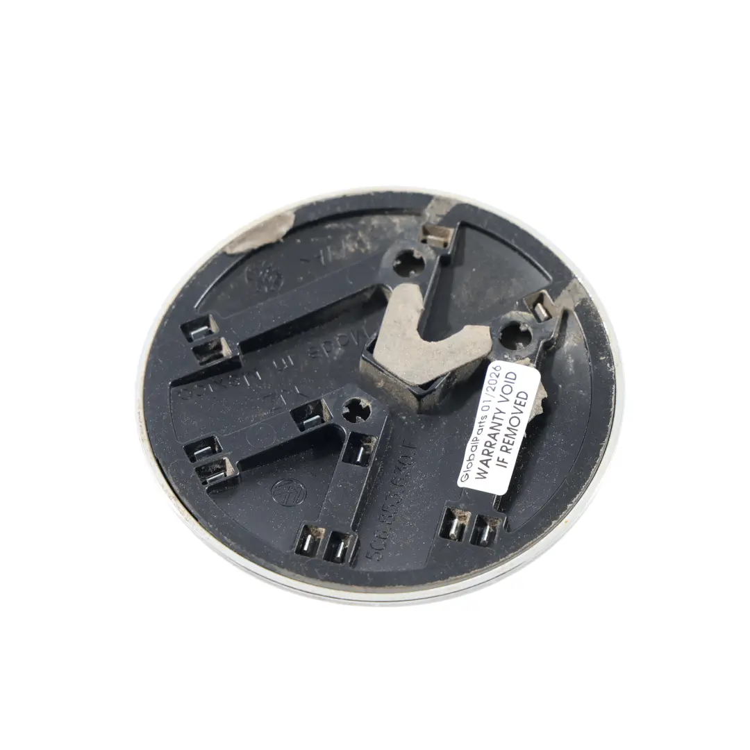 Tapa Trasera Emblema Bota Logo Cromo Negro para Volkswagen Jetta A6 con número de pieza 5C6853630F Volkswagen Jetta A6 Tapa Trasera Emblema Bota Logo Cromo Negro - SKU 5C6853630F - Número de pieza 5C6853630F