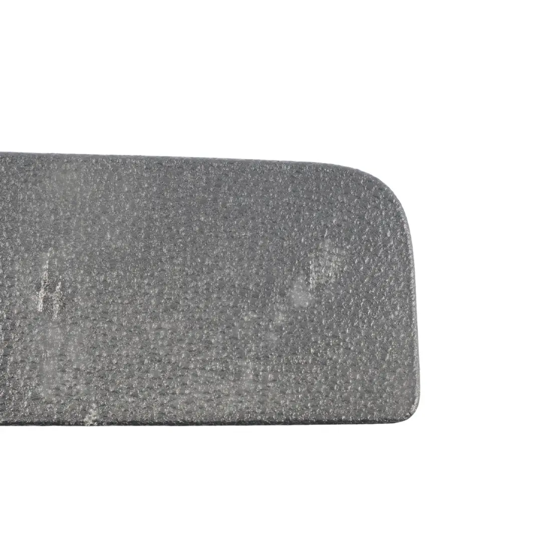 Derecho Tapa Inspección Negro Satinado para Volkswagen Jetta A6 con número de pieza 5C6867658 Volkswagen Jetta A6 Derecho Tapa Inspección Negro Satinado - SKU 5C6867658 - Número de pieza 5C6867658