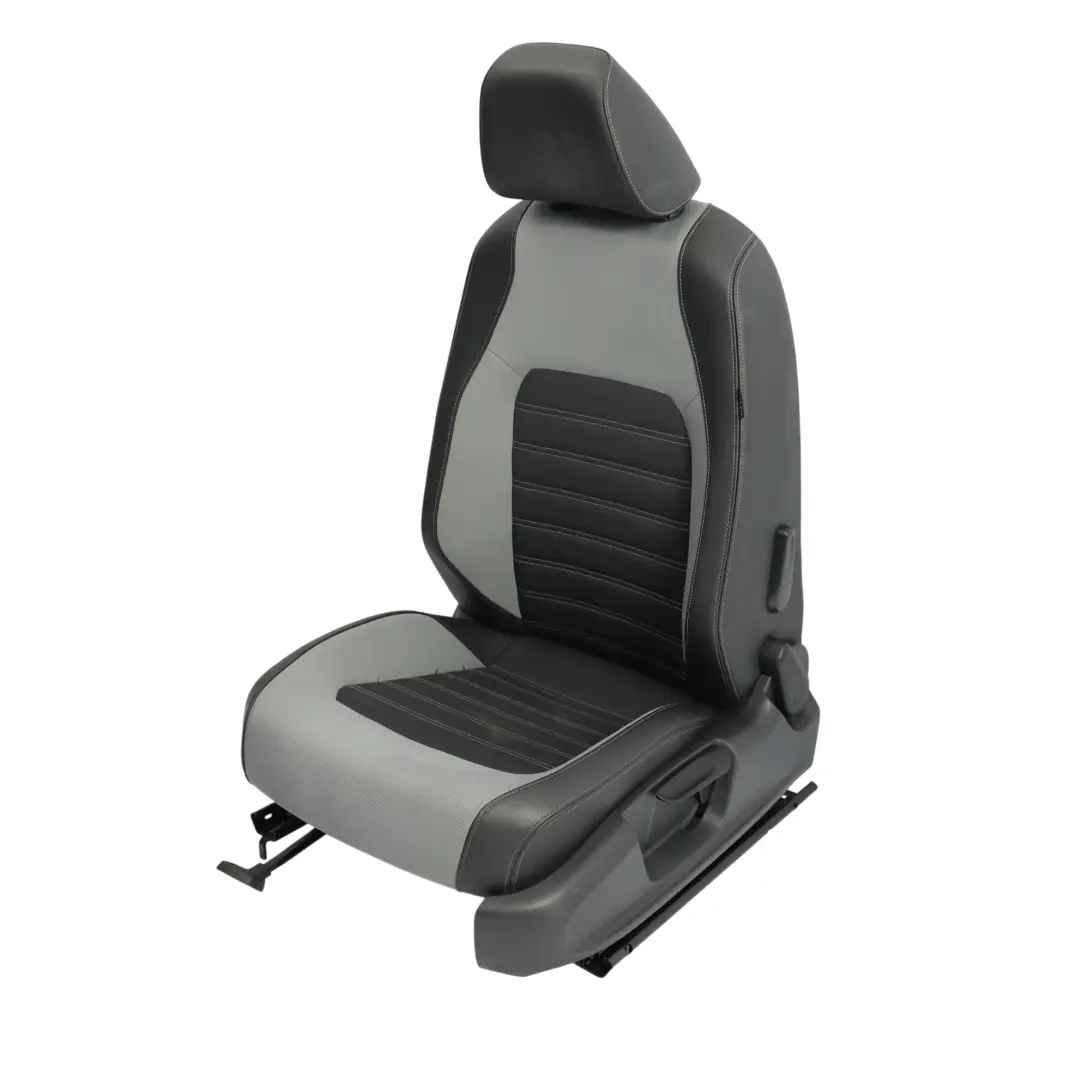Mk6 A6 Przedni Fotel Półskóra Tytan Czarny Lewy Przód do VW Volkswagen Jetta o numerze 5C6881805HE VW Volkswagen Jetta Mk6 A6 Przedni Fotel Półskóra Tytan Czarny Lewy Przód - SKU 5C6881805HE-1 - Numer Części 5C6881805HE