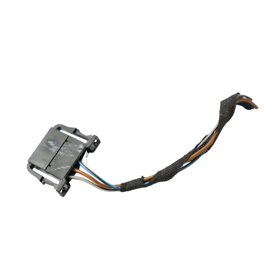 Luz Trasera Interior Trasera Cable Enchufe Izquierda 4D0972704 para VW Jetta A6 con número de pieza 5C6945093D VW Jetta A6 Luz Trasera Interior Trasera Cable Enchufe Izquierda 4D0972704 - SKU 5C6945093D-1 - Número de pieza 5C6945093D