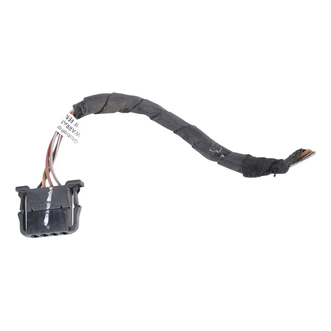 Wtyk Kostka Złącze Lampy Lewa Tył 4D0972704 do Volkswagen Jetta A6 o numerze 5C6945095H Volkswagen Jetta A6 Wtyk Kostka Złącze Lampy Lewa Tył 4D0972704 - SKU 5C6945095H-1 - Numer Części 5C6945095H