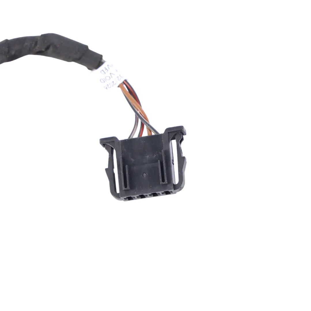 Rücklichtsteckerkabel Hinten Links 4D0972704 für Volkswagen Jetta A6 mit Teilenummer 5C6945095H Volkswagen Jetta A6 Rücklichtsteckerkabel Hinten Links 4D0972704 - SKU 5C6945095H-1 - Teilenummer 5C6945095H