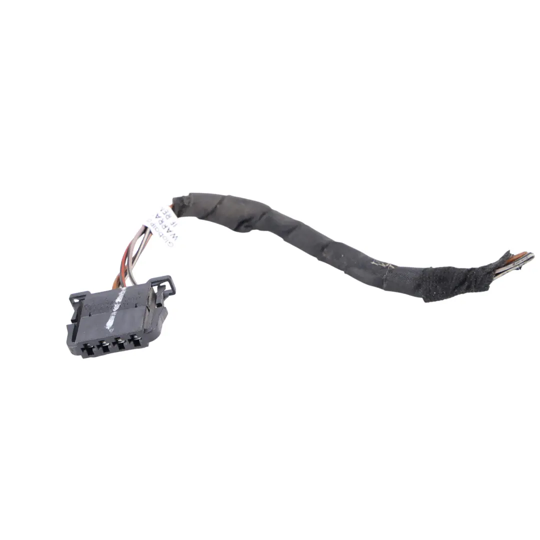 Volkswagen Jetta A6 Câble Connexion Feu Arrière Gauche 4D0972704 - SKU 5C6945095H-1 - Numéro de pièce 5C6945095H