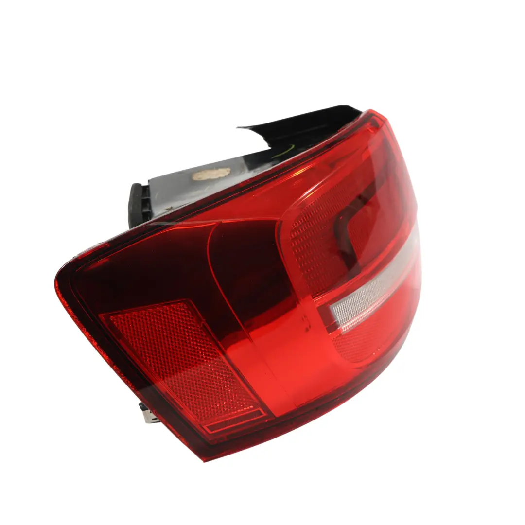 Volkswagen Jetta A6 Feu Arrière Gauche Extérieur - SKU 5C6945095H - Numéro de pièce 5C6945095H