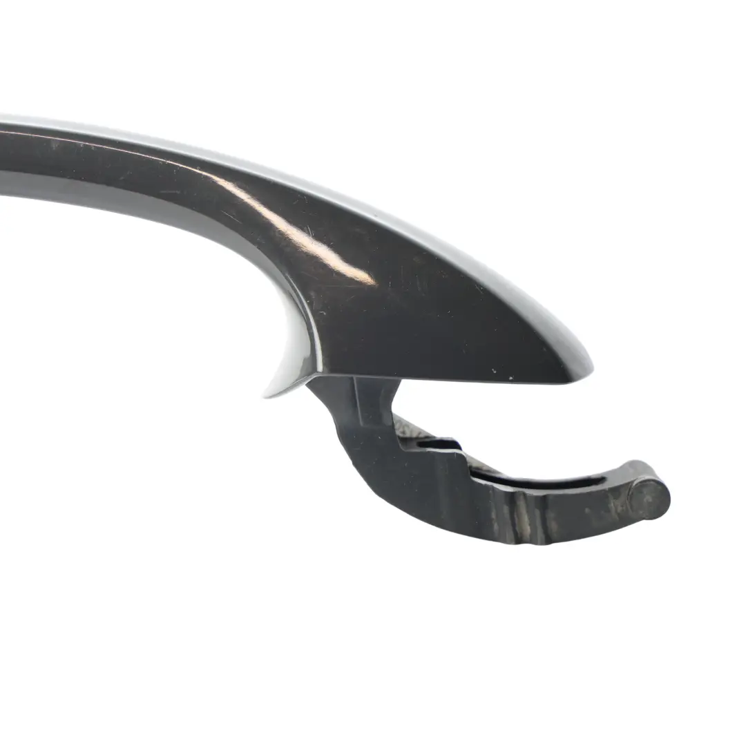 Volkswagen VW Golf VII Tirador Puerta Trasera Izquierda Urano Gris - I7F - SKU 5G0837205N-URG - Número de pieza 5G0837205N