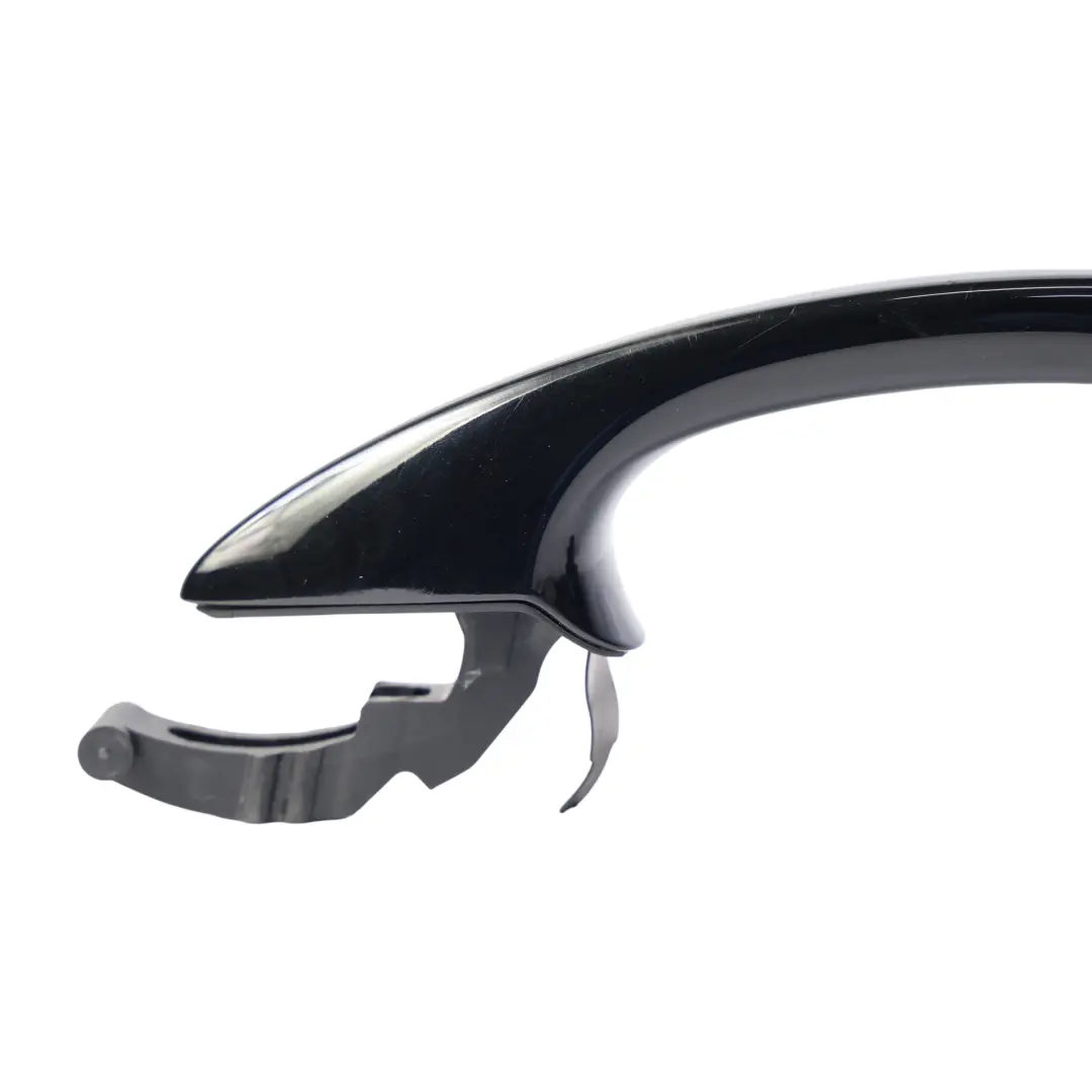 Poignée Porte Arrière Gauche Mythical Black - Y9T pour Seat Arona KJ7 à propos du numéro de pièce 5G0837205N Seat Arona KJ7 Poignée Porte Arrière Gauche Mythical Black - Y9T - SKU 5G0837205N-MYB - Numéro de pièce 5G0837205N