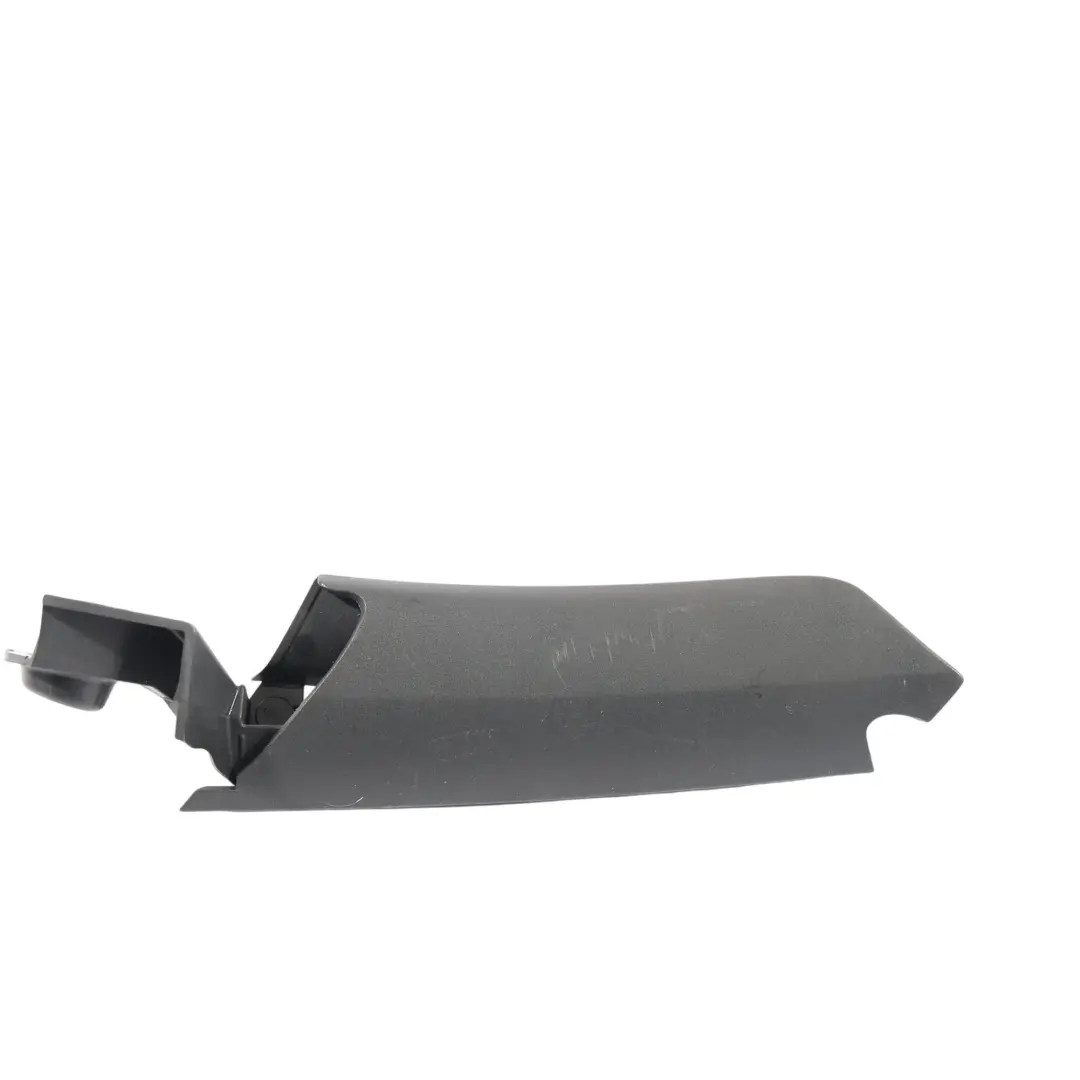 Embellecedor Interior Superior Puerta Delantera Derecha para VW Golf Mk7 con número de pieza 5G0837974D VW Golf Mk7 Embellecedor Interior Superior Puerta Delantera Derecha - SKU 5G0837974D - Número de pieza 5G0837974D