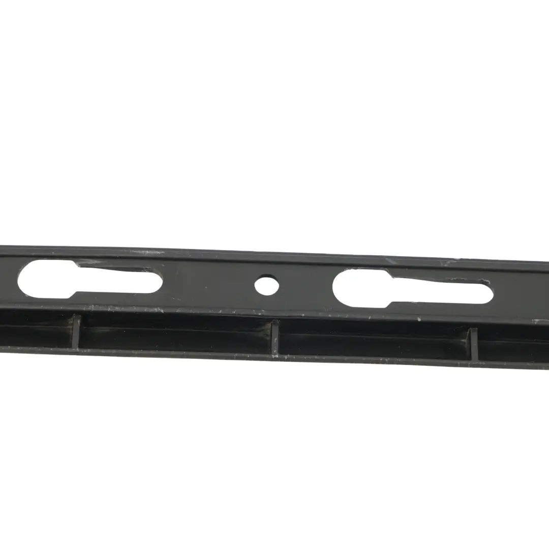 VW Golf VII R Support De Cache Latérale Bande De Seuil Gauche - SKU 5G0853543A - Numéro de pièce 5G0853543A