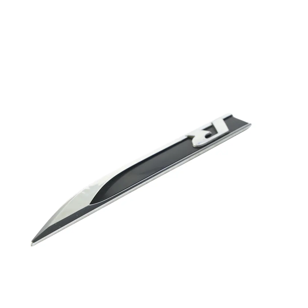 VW Golf Mk7 5G Listwa Błotnika R Line Emblemat Logo Przód Prawa 5G0853688E - SKU 5G0853688BG - Numer Części 5G0853688BG