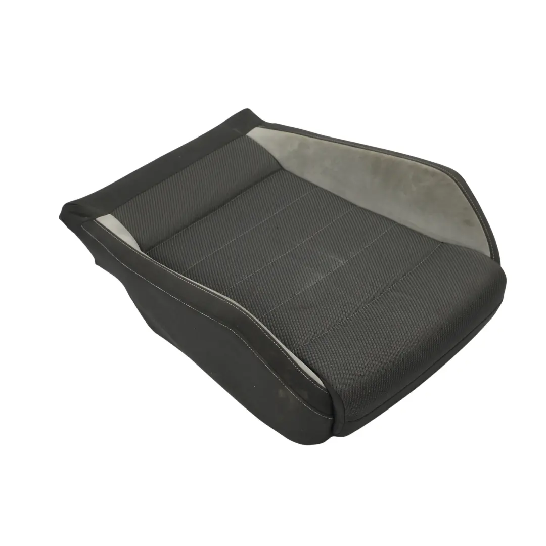 Vordersitz Kissen Abdeckung Innenraum Stoff Titan Schwarz für Volkswagen Golf Mk7 R mit Teilenummer 5G0881405EP Volkswagen Golf Mk7 R Vordersitz Kissen Abdeckung Innenraum Stoff Titan Schwarz - SKU 5G0881405EP - Teilenummer 5G0881405EP