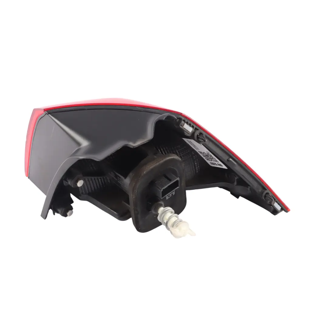 Volkswagen Golf 5G Light Lamp Rear Taillight Left Outer N/S - SKU 5G0945095Q-2 - Part number 5G0945095Q